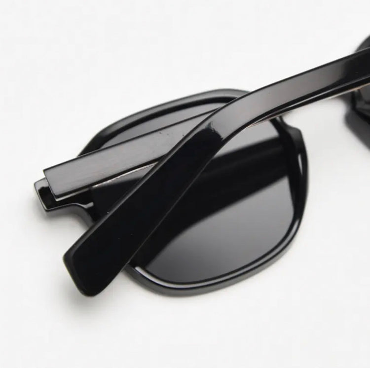 POLARIZED SHADES